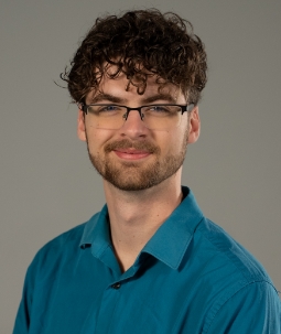 Img_LucasKalin_Headshot (1)